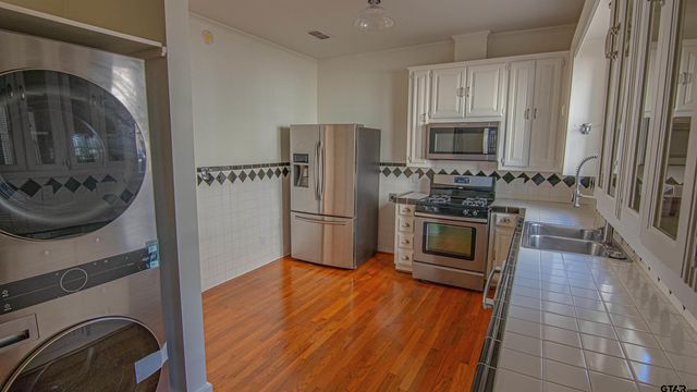 820 S Chilton, Tyler, TX 75701