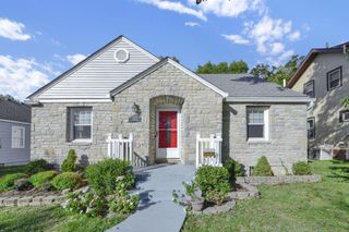 128 Blenheim Road, Columbus, OH 43214