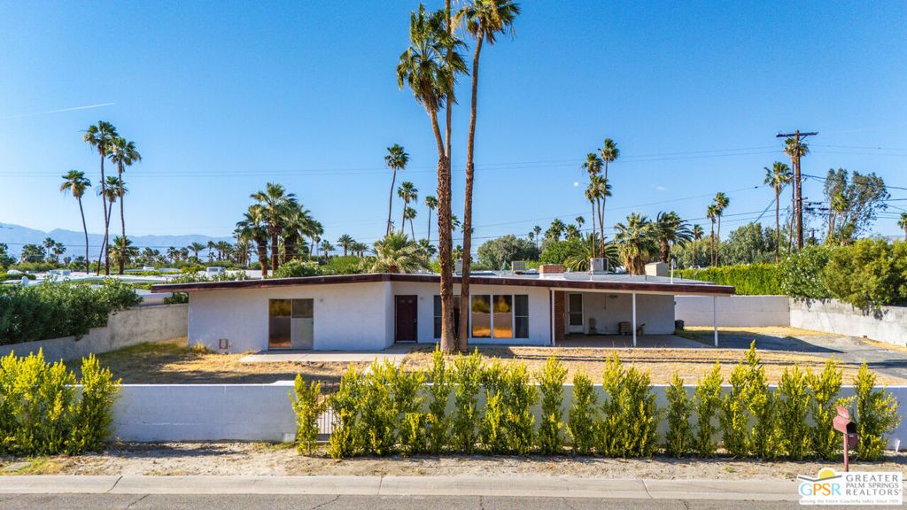 Image 1 of property listing at 1166 Pasatiempo Road, Palm Springs, CA 92262