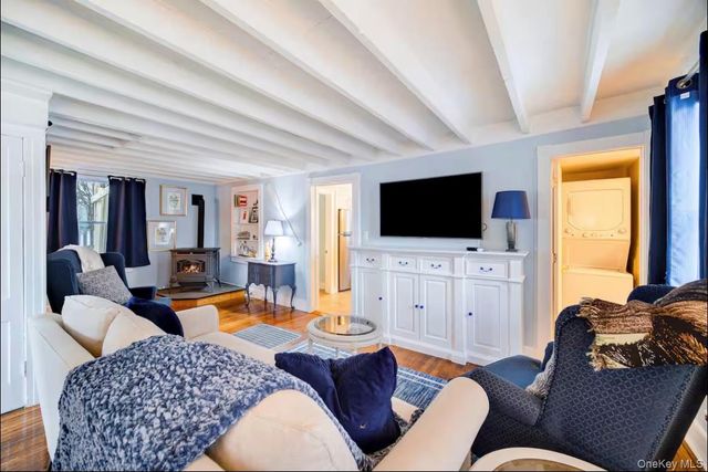 641 Jersey Avenue, Greenwood Lake, NY 10925