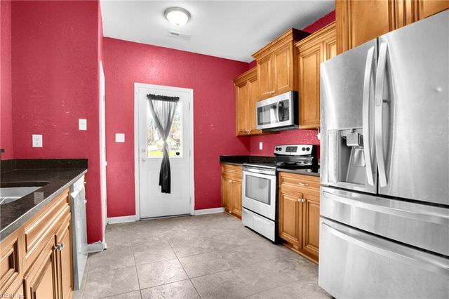 5003 Clifton ST, Chesapeake, VA 23321