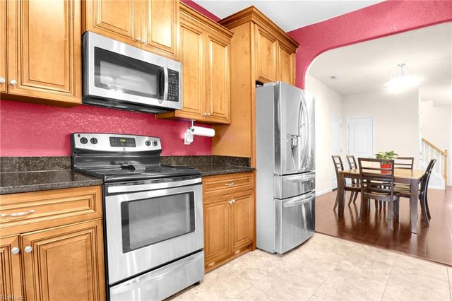 5003 Clifton ST, Chesapeake, VA 23321