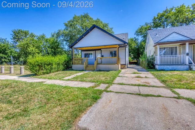 8076 Stahelin Avenue, Detroit, MI 48228