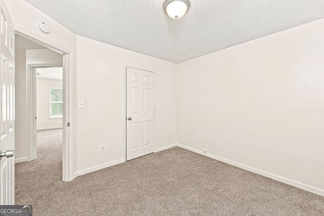 7060 Ravenwood Lane, Lithonia, GA 30038