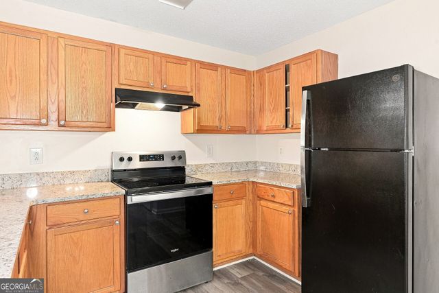 7060 Ravenwood Lane, Lithonia, GA 30038