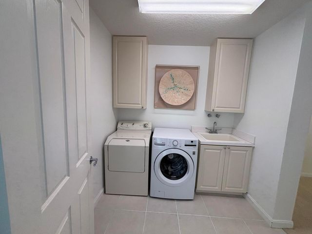 5 Harbour Isle Drive E 103, Fort Pierce, FL 34949