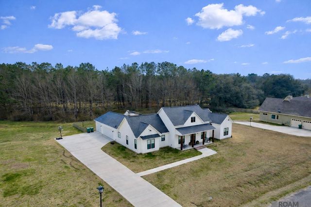 12016 Cane Dr, St Francisville, LA 70775