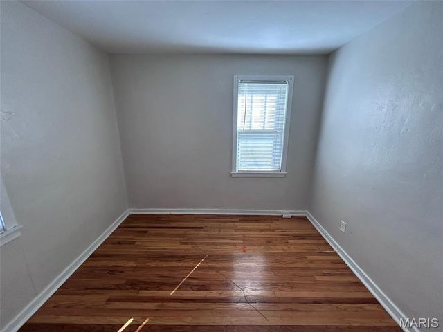 1808 Spencer Avenue, Overland, MO 63114