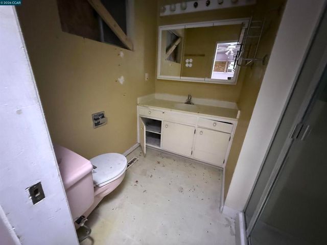 93 Mackie Dr, Martinez, CA 94553