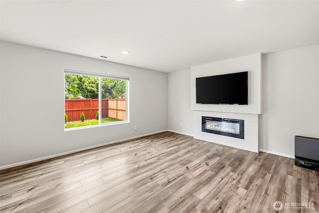 15187 Iverson Loop SE, Yelm, WA 98597