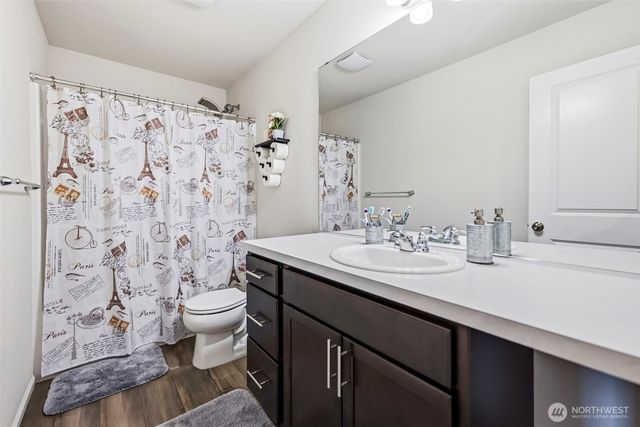 15187 Iverson Loop SE, Yelm, WA 98597