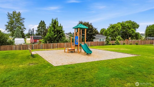 15187 Iverson Loop SE, Yelm, WA 98597