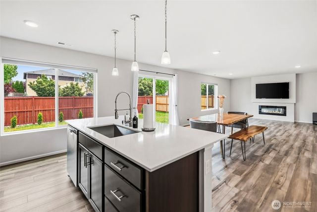 15187 Iverson Loop SE, Yelm, WA 98597