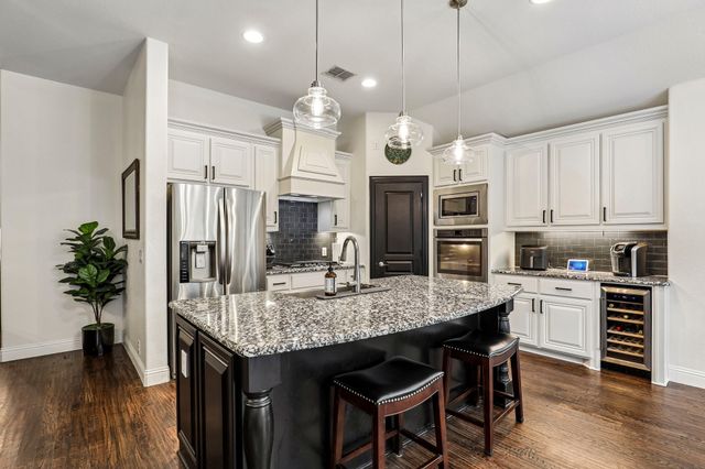 5220 Edgebrook Way, Fort Worth, TX 76244