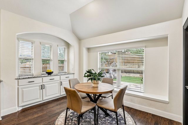 5220 Edgebrook Way, Fort Worth, TX 76244