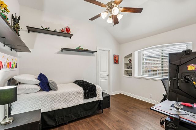 5220 Edgebrook Way, Fort Worth, TX 76244