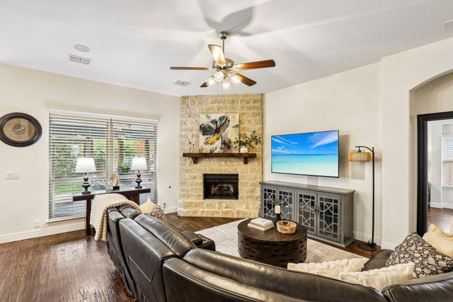 5220 Edgebrook Way, Fort Worth, TX 76244