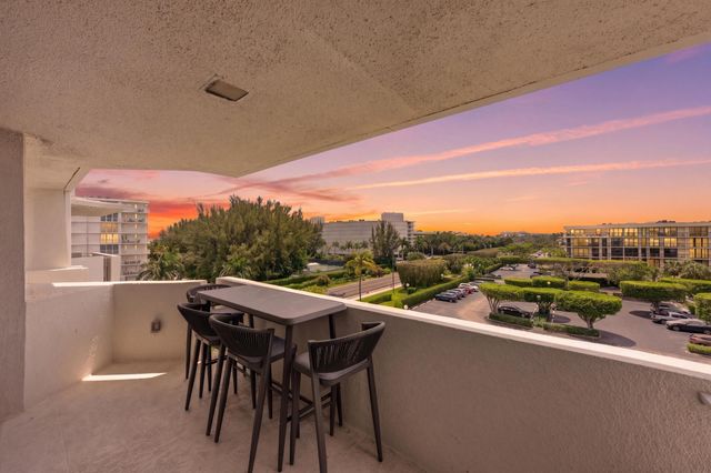 2773 S Ocean Boulevard 5140, Palm Beach, FL 33480