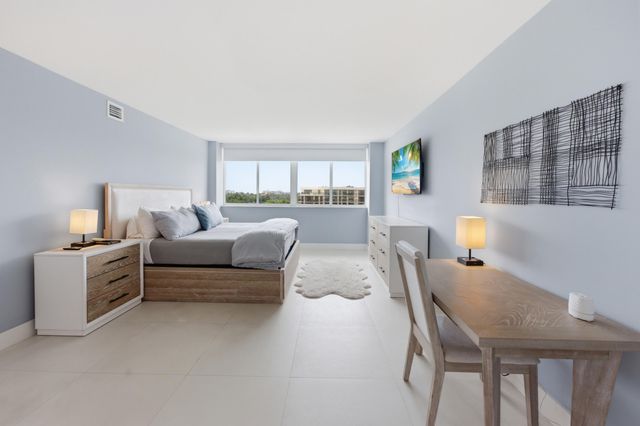 2773 S Ocean Boulevard 5140, Palm Beach, FL 33480