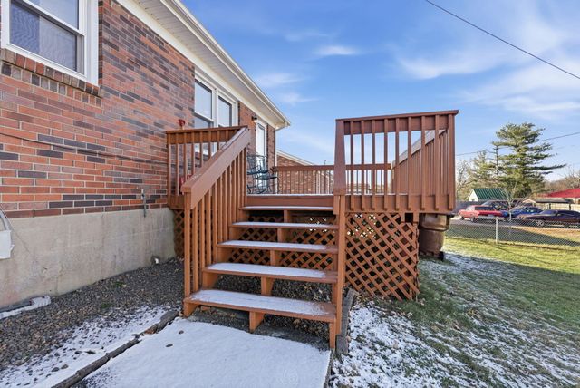 204 Rolling Acres Drive, Nicholasville, KY 40356