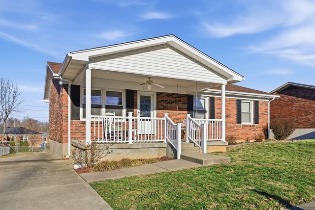 204 Rolling Acres Drive, Nicholasville, KY 40356