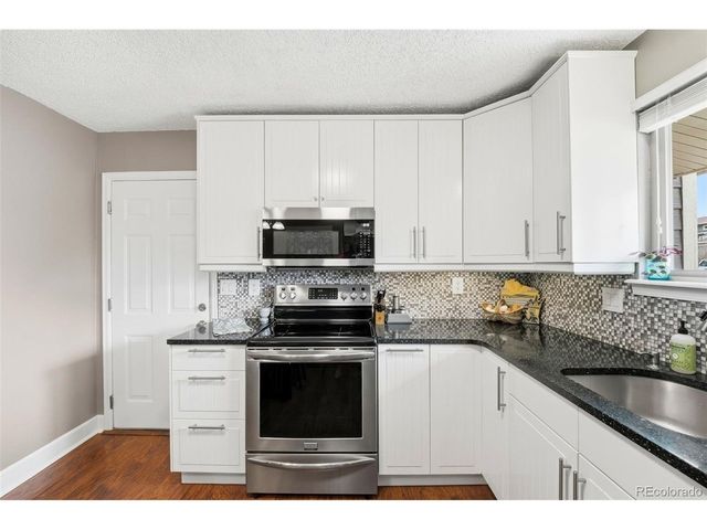 805 Gigi St, Castle Rock, CO 80104