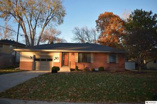 2640 Kessler Boulevard, Lincoln, NE 68502