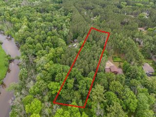 COVERED BRIDGE ROAD, Waupaca, WI 54981