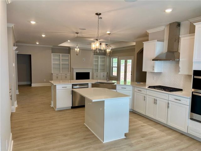 132 Shale Drive, Central, SC 29630