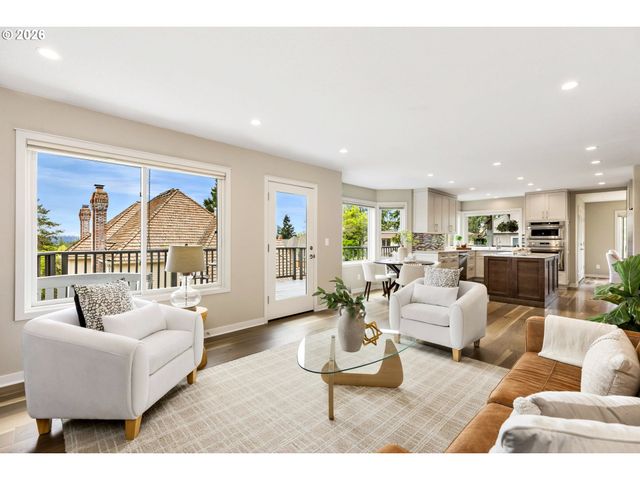 4088 ORCHARD Dr, Lake Oswego, OR 97035