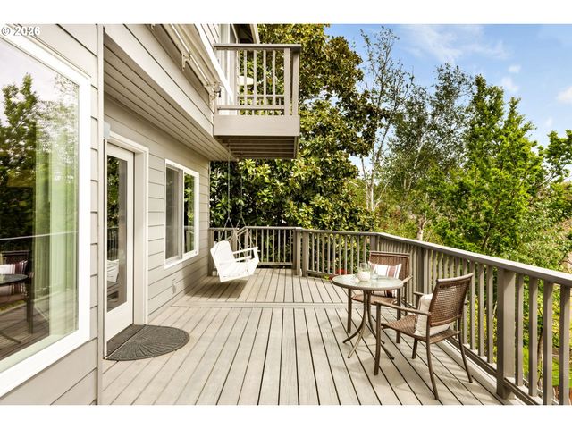 4088 ORCHARD Dr, Lake Oswego, OR 97035