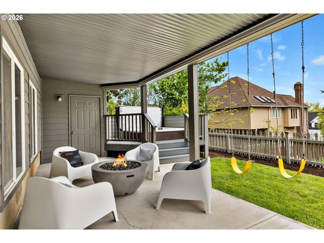 4088 ORCHARD Dr, Lake Oswego, OR 97035