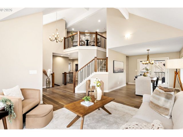 4088 ORCHARD Dr, Lake Oswego, OR 97035