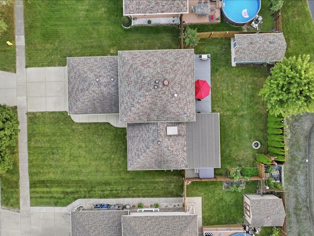10548 S Tod Drive, Palos Hills, IL 60465