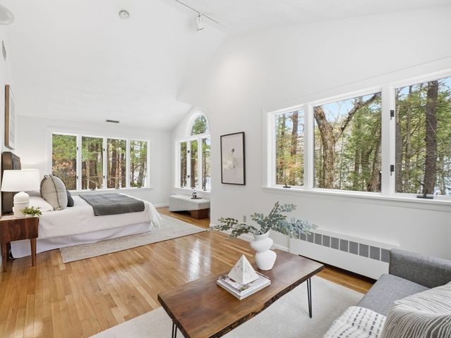 47 Harold Parker Rd, Andover, MA 01810