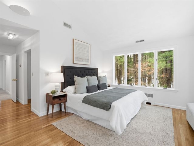 47 Harold Parker Rd, Andover, MA 01810