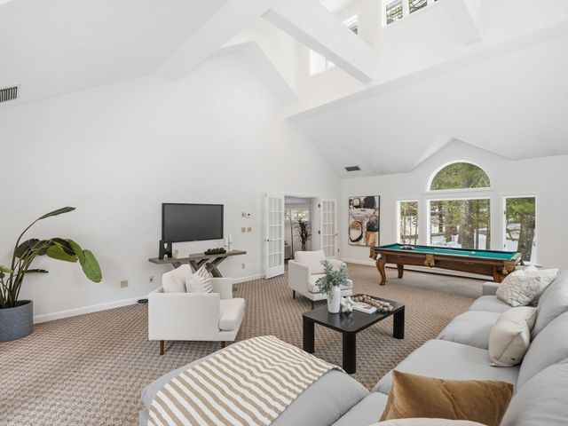 47 Harold Parker Rd, Andover, MA 01810