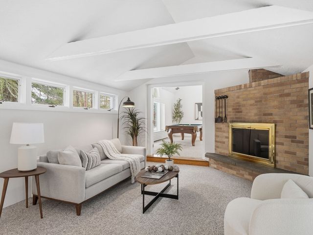 47 Harold Parker Rd, Andover, MA 01810