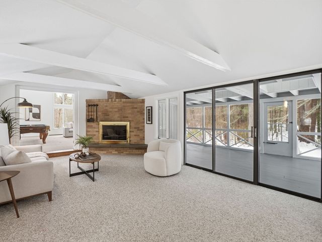 47 Harold Parker Rd, Andover, MA 01810