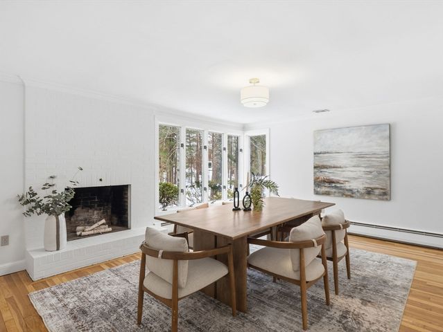 47 Harold Parker Rd, Andover, MA 01810