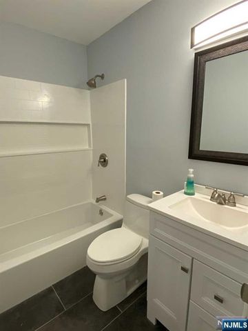 1417 Faulkner Court, Mahwah, NJ 07430