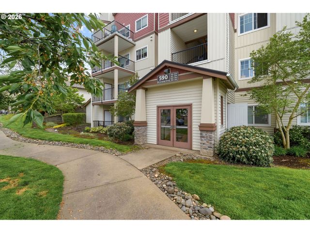 590 Nw LOST SPRINGS Ter 403, Portland, OR 97229