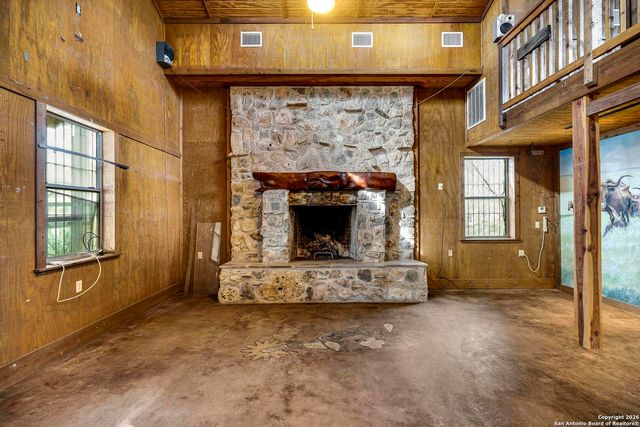 360 Kirk Ln, Bulverde, TX 78163