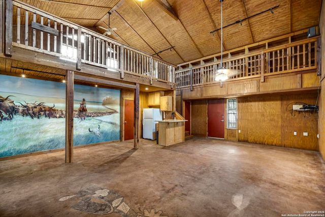 360 Kirk Ln, Bulverde, TX 78163