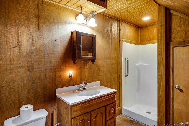 360 Kirk Ln, Bulverde, TX 78163