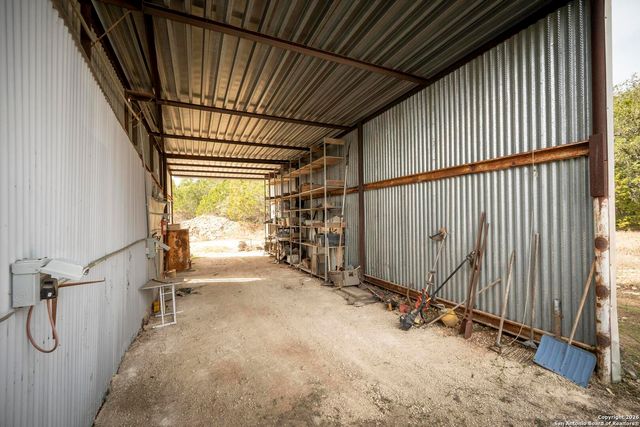 360 Kirk Ln, Bulverde, TX 78163