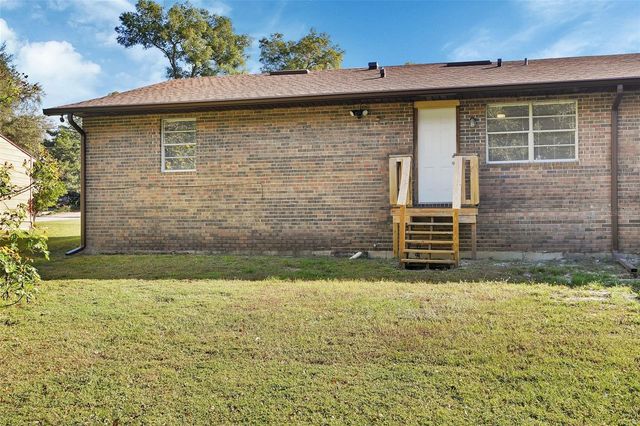 1563 S ELSASSER STREET, Deland, FL 32720