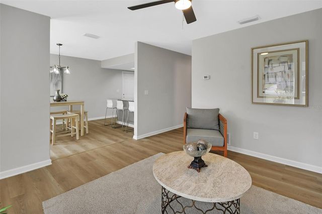 1563 S ELSASSER STREET, Deland, FL 32720