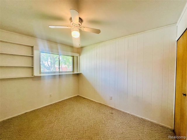 26373 Curie Avenue, Warren, MI 48091