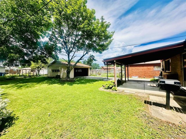 26373 Curie Avenue, Warren, MI 48091
